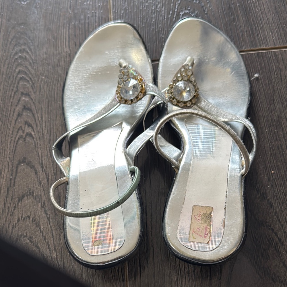 Elegant Silver Women's Sandals